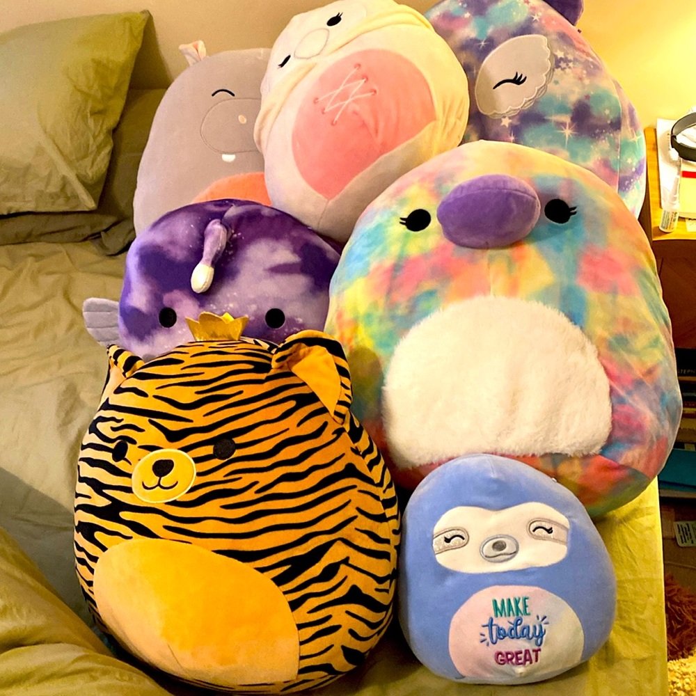 Lot of 7 Squishmallows